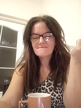 Snapshot of ValeriaLove43211 chatting on 5, 10, 2025 ValeriaLove43211 online show from 5, 10, 2025