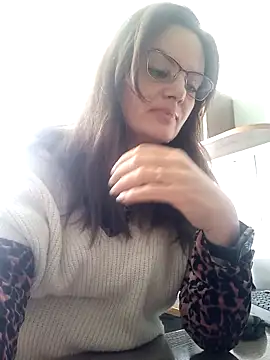 Snapshot of ValeriaLove43211 chatting on 7, 10, 2025 ValeriaLove43211 online show from 7, 10, 2025