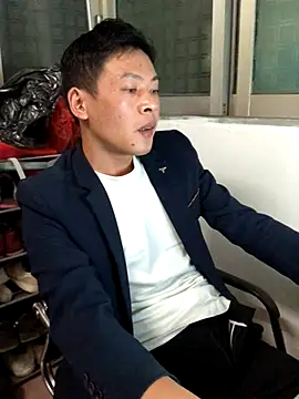 Snapshot of pualldu chatting on 28, 10, 2025 pualldu online show from 28, 10, 2025