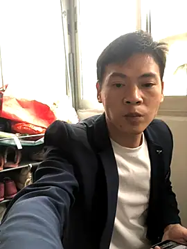 Snapshot of pualldu chatting on 7, 11, 2025 pualldu online show from 7, 11, 2025