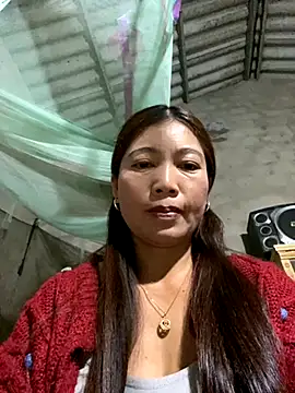 Snapshot of Milky-milk chatting on 22, 10, 2025 Milky-milk online show from 22, 10, 2025