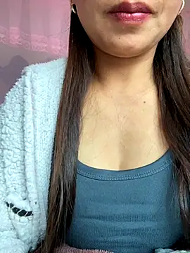 Snapshot of Milky-milk chatting on 29, 11, 2025 Milky-milk online show from 29, 11, 2025