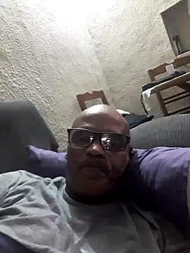 Snapshot of JeffersonRay chatting on 9, 11, 2025 JeffersonRay online show from 9, 11, 2025