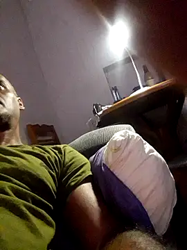 Snapshot of JeffersonRay chatting on 10, 11, 2025 JeffersonRay online show from 10, 11, 2025