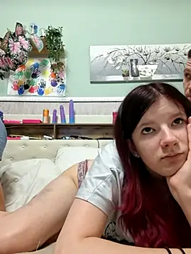 Hot SkinnyGirl online show from 7, 5, 2026