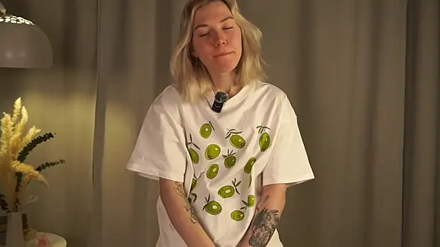 DianeHonnette online show from 4, 4, 2026