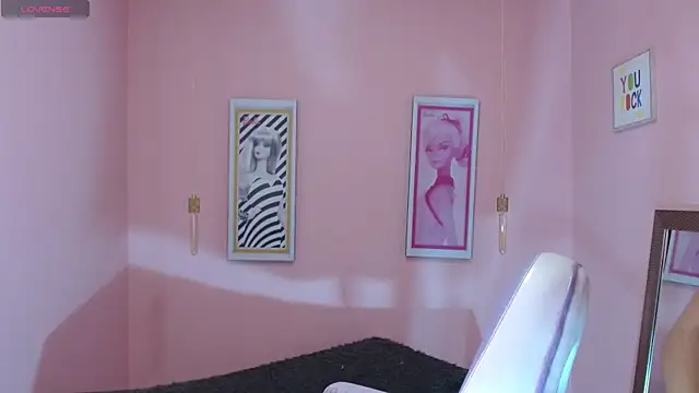 Snapshot of Bunny_poison chatting on 22, 10, 2025 Bunny poison online show from 22, 10, 2025