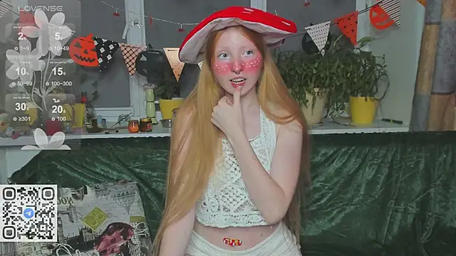 Snapshot of RitaSweety18 chatting on 30, 10, 2025 RitaSweety18 online show from 30, 10, 2025