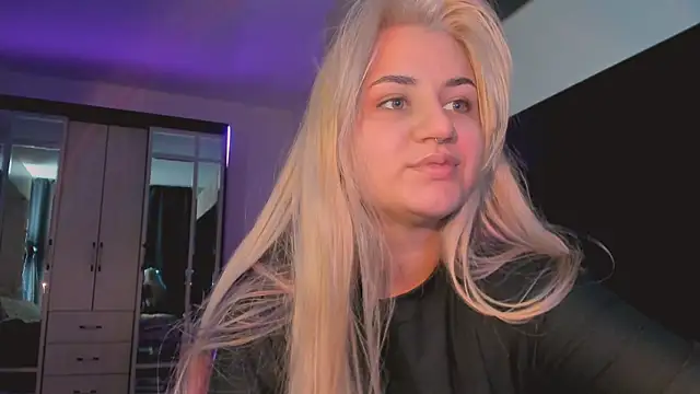 BarbaraSiren online show from 12, 10, 2025