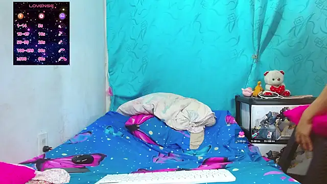 Sofia-bigass online show from 11, 10, 2025