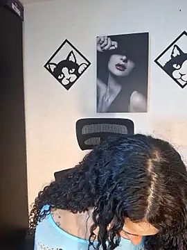 Lina 444 online show from 15, 4, 2026