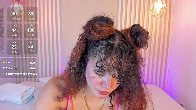 Snapshot of rossvega chatting on 29, 10, 2025 rossvega online show from 29, 10, 2025