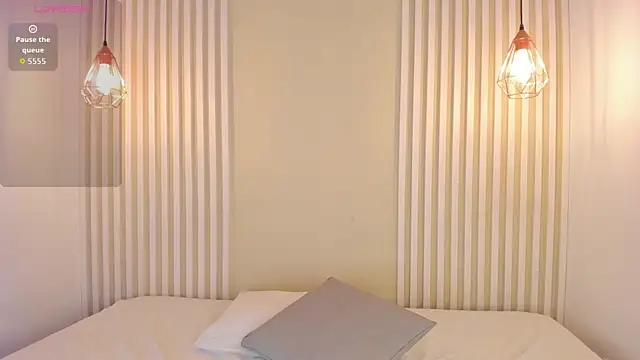 Snapshot of rossvega chatting on 19, 12, 2025 rossvega online show from 19, 12, 2025