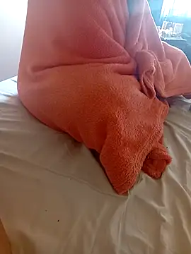 tetadenega online show from 21, 4, 2026