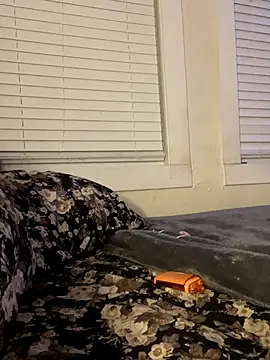 Snapshot of QUEENCALIMOD chatting on 18, 11, 2025 QUEENCALIMOD online show from 18, 11, 2025