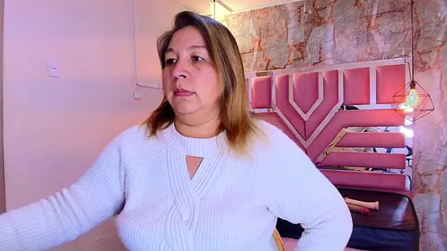 MaylinRosse  online show from 10, 4, 2026