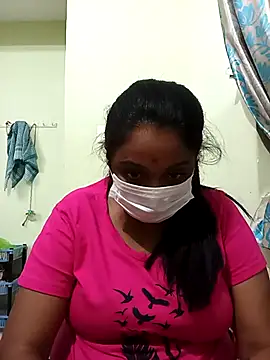 Snapshot of queendivya chatting on 20, 9, 2025 queendivya online show from 20, 9, 2025