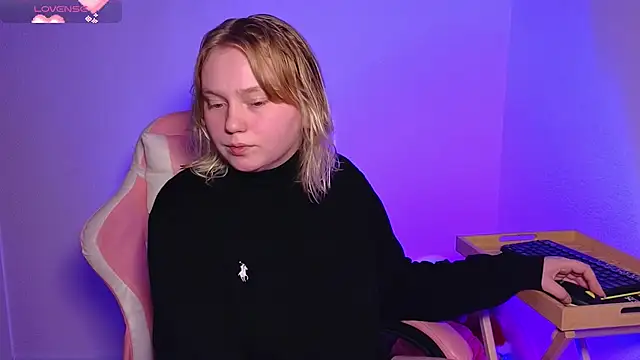 Snapshot of lame_cat chatting on 26, 9, 2025 lame cat online show from 26, 9, 2025