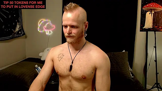 Snapshot of randyroderick chatting on 16, 12, 2025 randyroderick online show from 16, 12, 2025