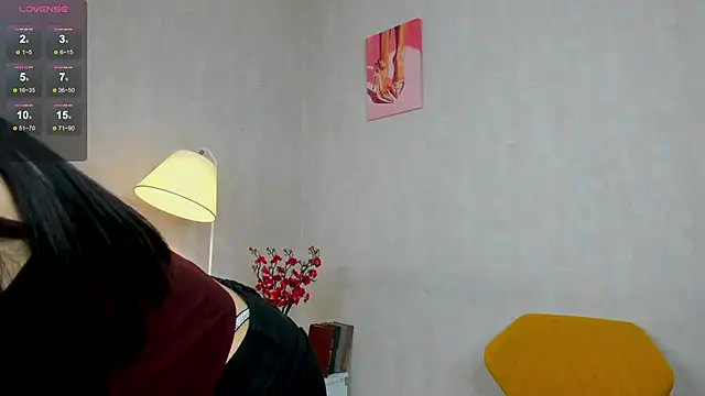 Snapshot of _DarknessQueen chatting on 5, 10, 2025 DarknessQueen online show from 5, 10, 2025