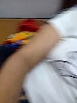 phuongxinhxan online show from 4, 10, 2025