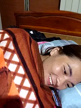 phuongxinhxan online show from 2, 11, 2025