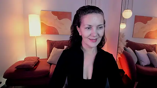 Irene Marlow online show from 18, 10, 2025