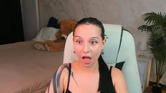 Snapshot of StarlitFairy chatting on 23, 9, 2025 StarlitFairy online show from 23, 9, 2025