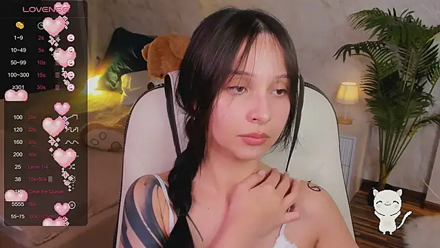 Snapshot of StarlitFairy chatting on 3, 10, 2025 StarlitFairy online show from 3, 10, 2025