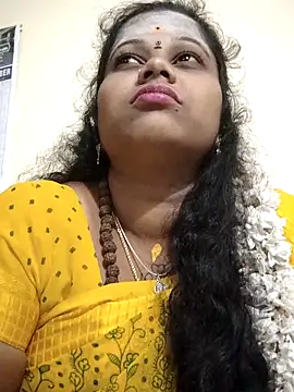 Snapshot of sweetqueen143 chatting on 23, 10, 2025 sweetqueen143 online show from 23, 10, 2025