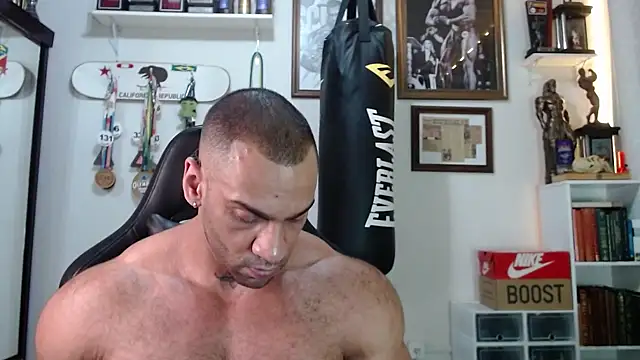 henryhadesflirt online show from 18, 11, 2025