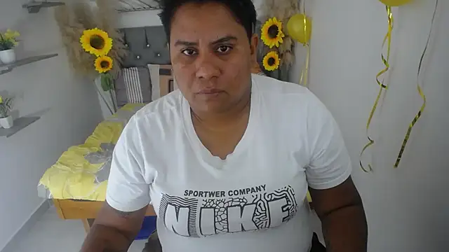 Snapshot of hotlesby_valery chatting on 24, 9, 2025 hotlesby valery online show from 24, 9, 2025