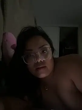 Snapshot of kiaradanielaxx chatting on 30, 9, 2025 kiaradanielaxx online show from 30, 9, 2025