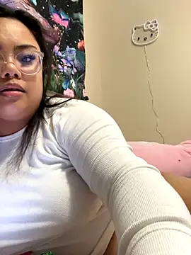 Snapshot of kiaradanielaxx chatting on 1, 12, 2025 kiaradanielaxx online show from 1, 12, 2025