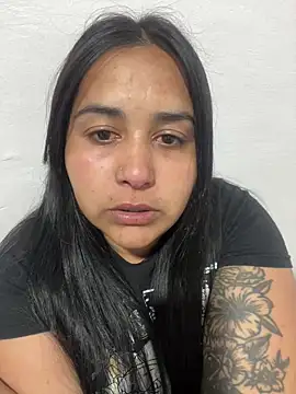 Snapshot of Ayee23-3 chatting on 23, 9, 2025 Ayee23-3 online show from 23, 9, 2025