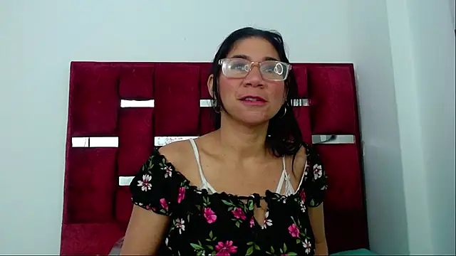 PamelaCruzThxl online show from 2, 10, 2025