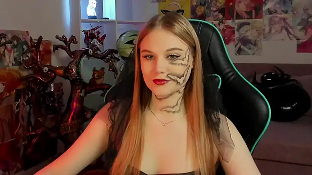 Snapshot of AriaWell chatting on 31, 10, 2025 AriaWell online show from 31, 10, 2025