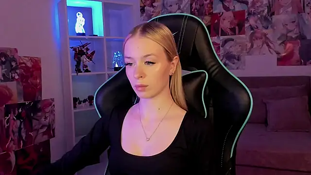 MiaGraces online show from 10, 11, 2025