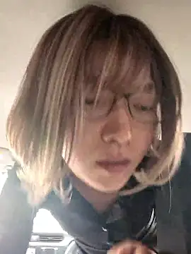 takusaki223 online show from 12, 4, 2026