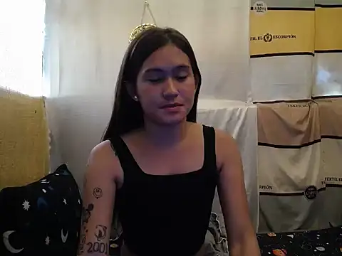 girlyesha online show from 11, 10, 2025