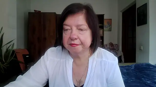 Snapshot of Violet_Pulse chatting on 21, 11, 2025 Violet Pulse online show from 21, 11, 2025