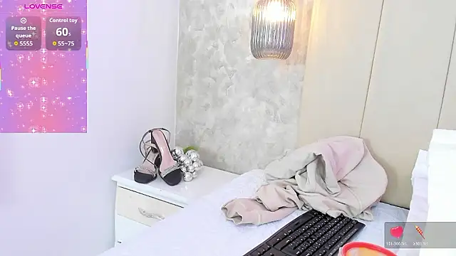 Snapshot of Daksha_a chatting on 14, 1, 2026 Daksha a online show from 14, 1, 2026