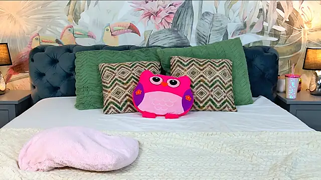 GoldCherry7 online show from 25, 3, 2026