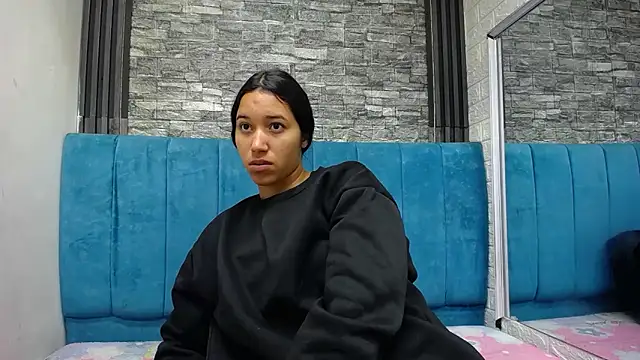 Lil Rose2006 online show from 17, 2, 2026