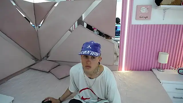 oblivionlove online show from 13, 3, 2026