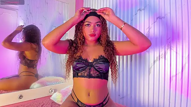 Missdionne curly online show from 16, 10, 2025