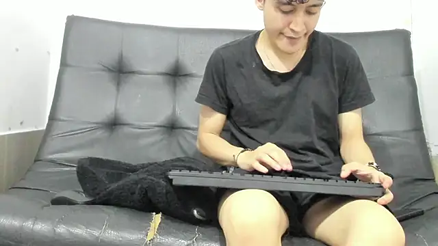 Amun obsidian online show from 16, 12, 2025