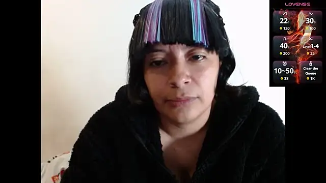 Snapshot of Acelinrose chatting on 6, 10, 2025 Acelinrose online show from 6, 10, 2025
