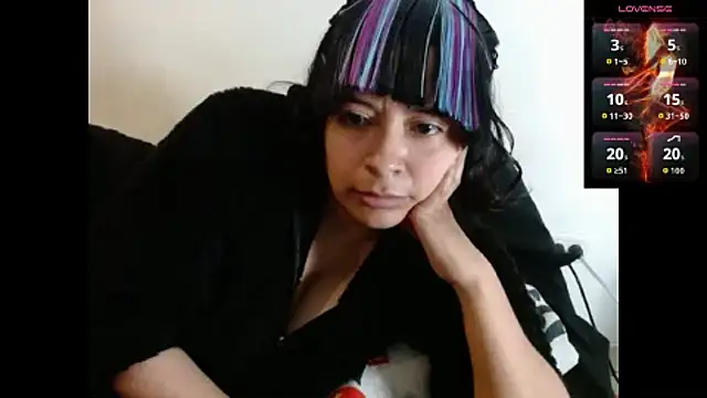 Snapshot of Acelinrose chatting on 16, 10, 2025 Acelinrose online show from 16, 10, 2025