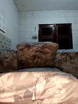 Snapshot of hellenzinhadelicinha chatting on 10, 11, 2025 hellenzinhadelicinha online show from 10, 11, 2025